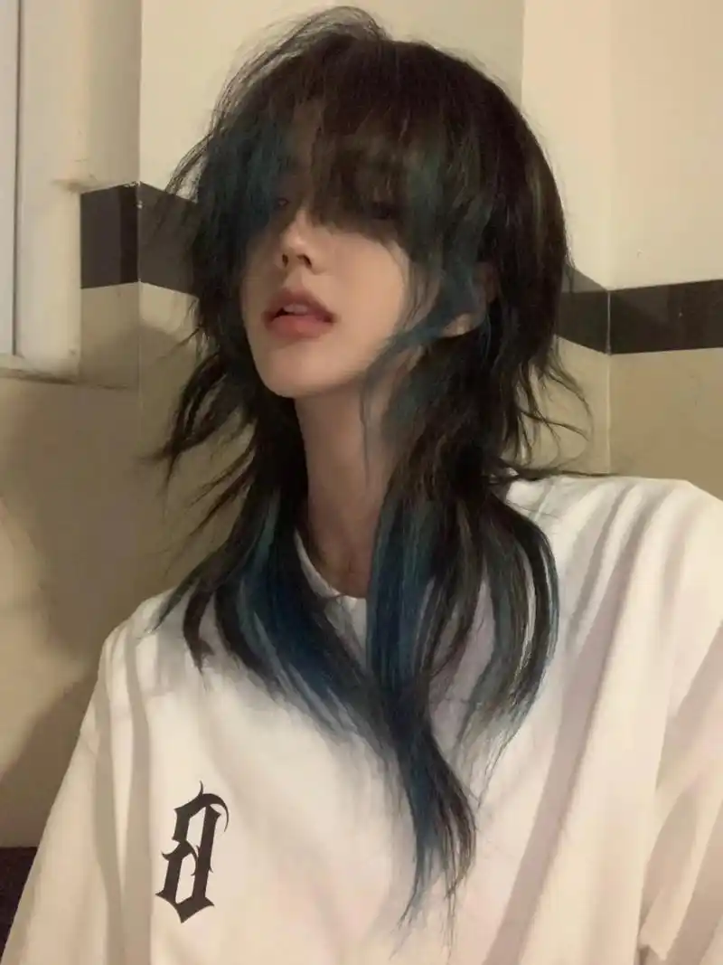 姐姐 你的嘴唇和心一样柔软吗.#狼尾鲻鱼头 #04 #狼尾 - 抖音