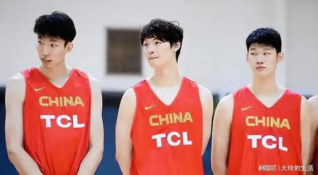 杜锋再次打造易建联苏伟夺冠阵容178版威姆斯辽宁后卫真防不住