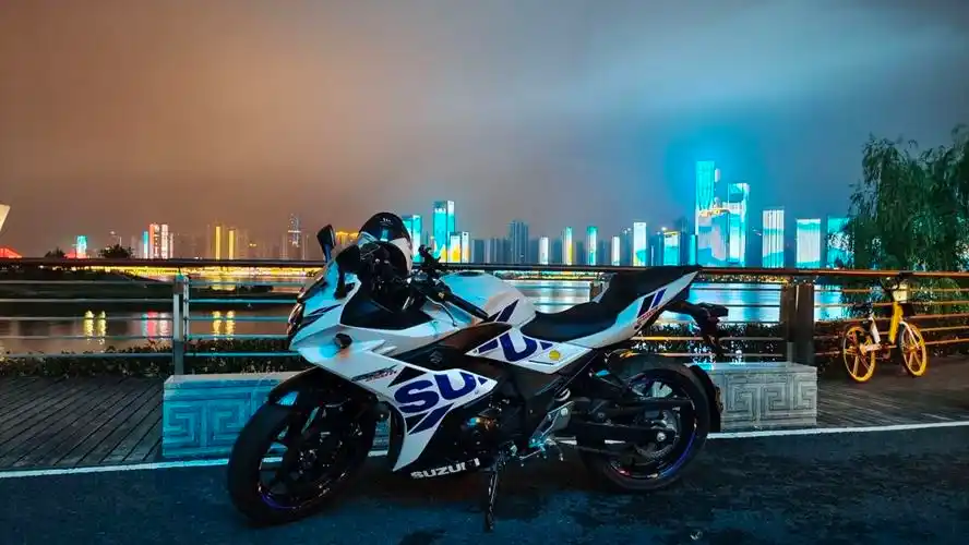 豪爵铃木gsx250ra提车经历及个人感想