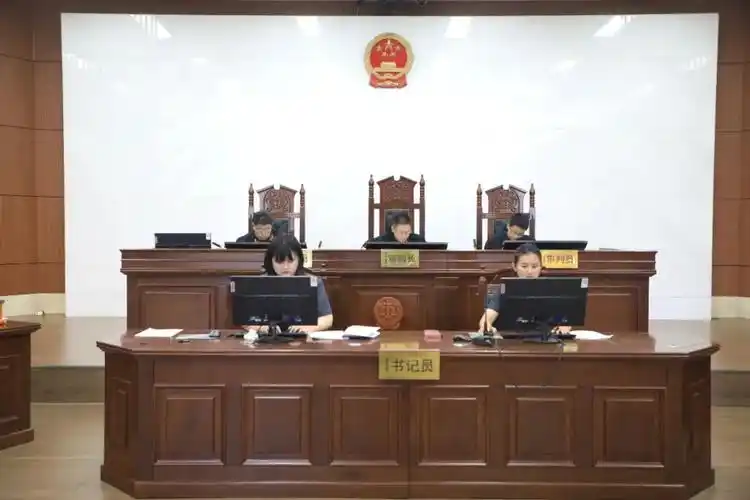 指导,推动"代表委员开放月"活动落地见效,9月19日,赤峰市中级人民法院