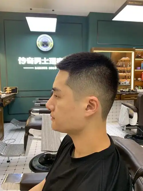 夏天男士专属发型