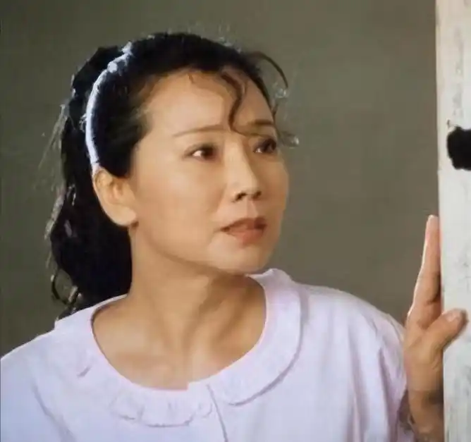 回顾赵奎娥:为家人操碎了心,丈夫失眠让她烦恼,儿子未婚成心病