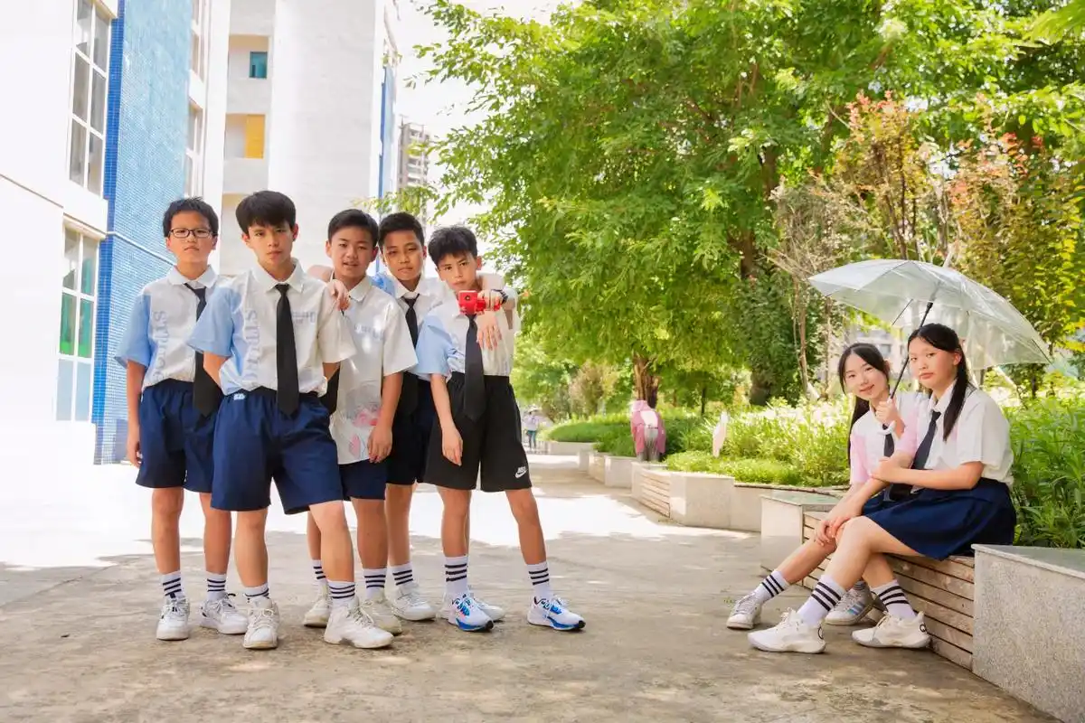 再见了 我六年的同学们#合照留念 #毕业季 #每一张照片都是 - 抖音