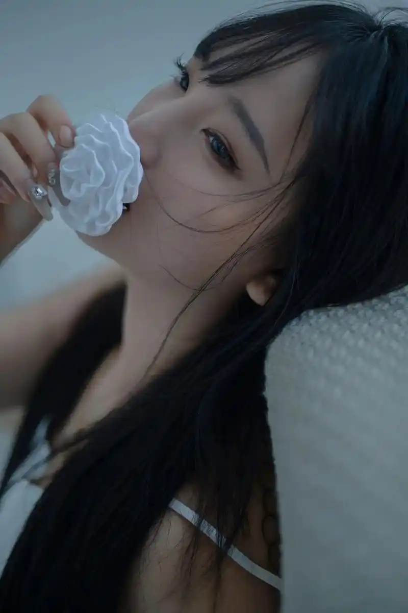 伤心,落泪,情绪写真#客片分享 #个人写真 #写真情绪片 # - 抖音