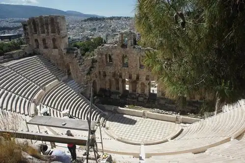 半圆形露天大剧场