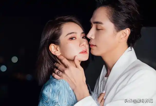 善恶到头终有报,承认自己"可直可弯"的戚薇,走上了另一条路