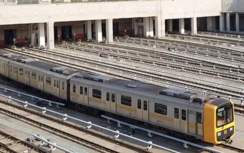 北京地铁七号线焦化厂车辆段晚高峰加车记录