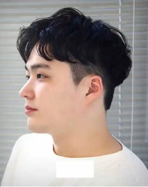 胖脸男生发型设计 胖圆脸男生发型,脸小肉多的男生适合什么发型-男生