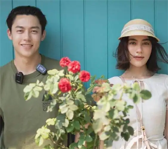 泰星kim公开名牌包被偷后续调侃再被偷就找男友mark算账