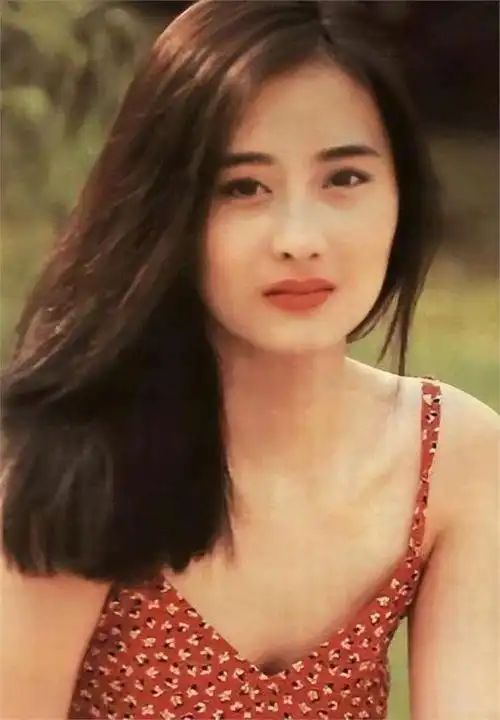 看了陈德容年轻时照片,才明白她为什么被称"琼瑶剧第一女星"