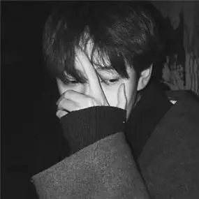 高清伤感的帅气男生头像冷酷无情图片