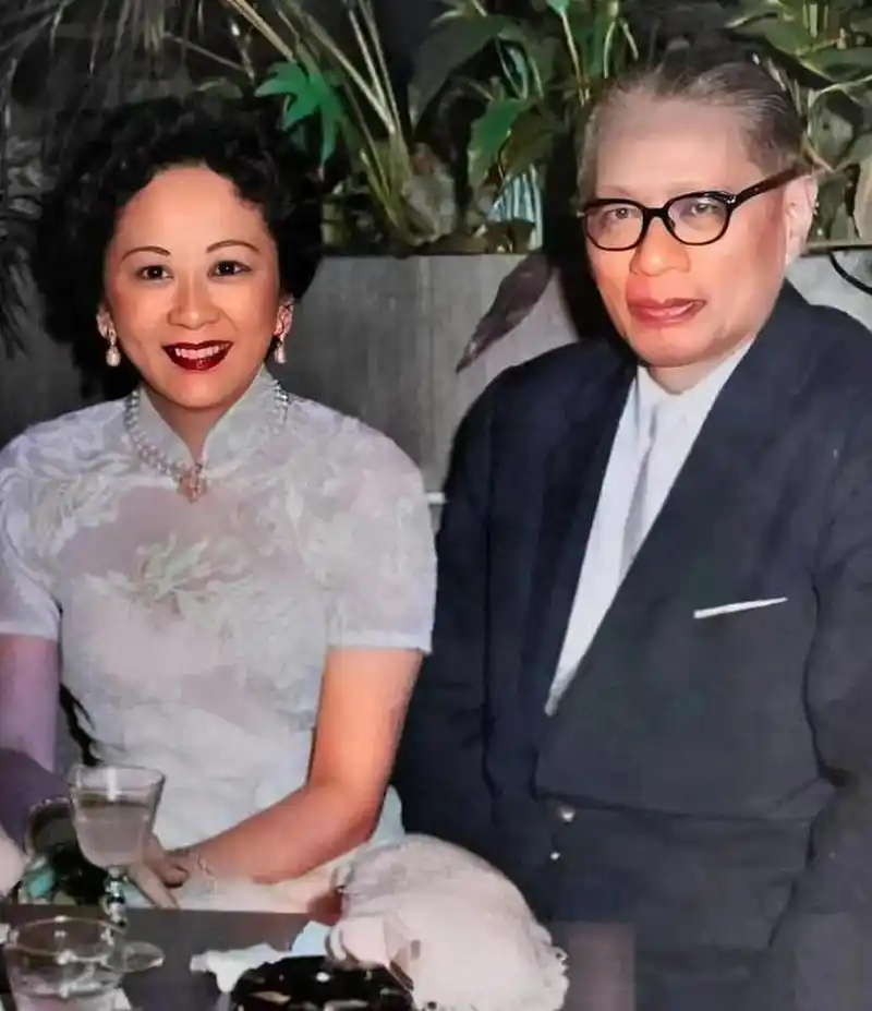 宋子文与张乐怡晚年在美国的合影,张乐怡看着还是那么漂亮.