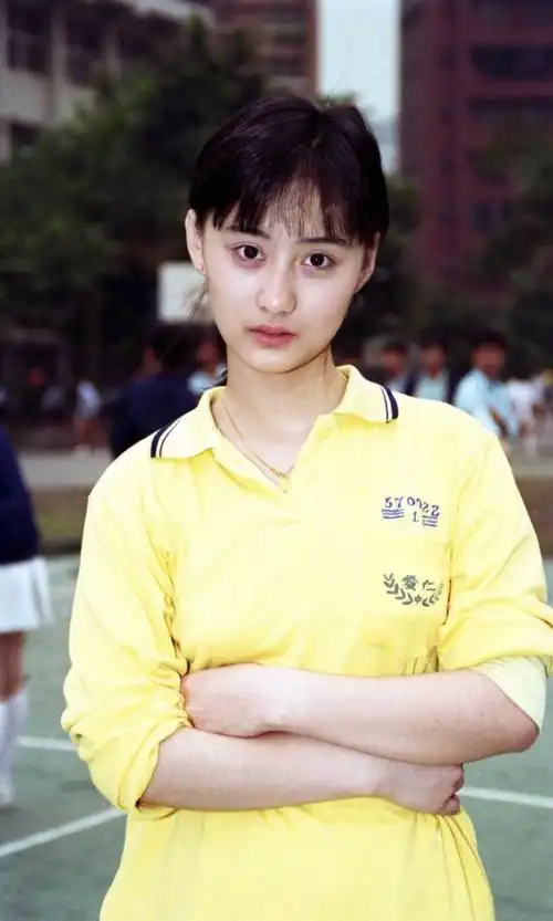 原创细述陈德容的星路和感情,她和王赞策早就离婚了,没有孩子