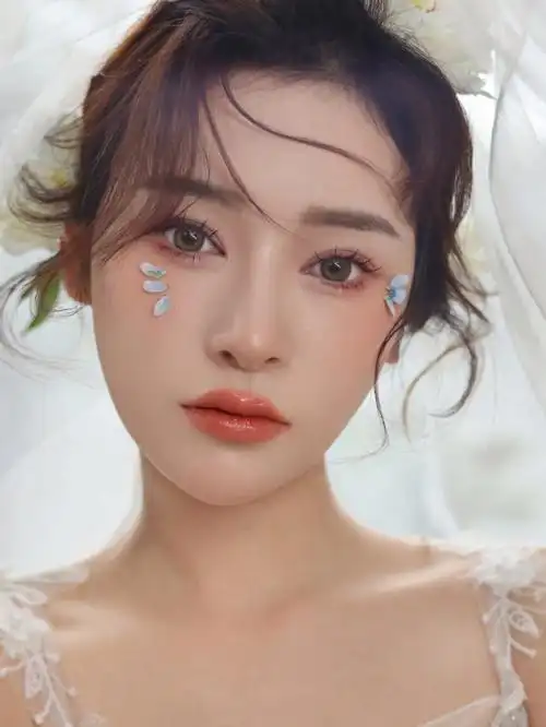森系氛围感新娘妆造