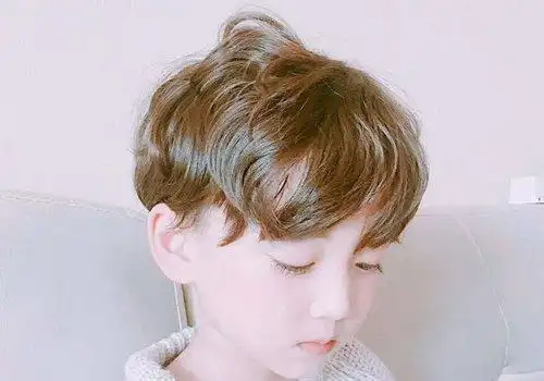 2016韩式儿童发型最流行的儿童发型4