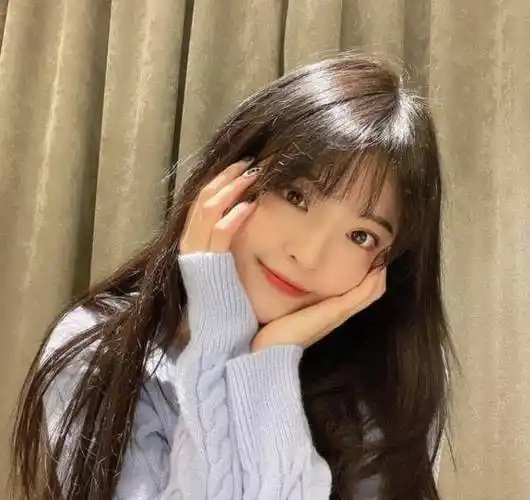 华谊千金王文也被男闺蜜放鸽子,在评论区打情骂俏_马思超_男生_互动