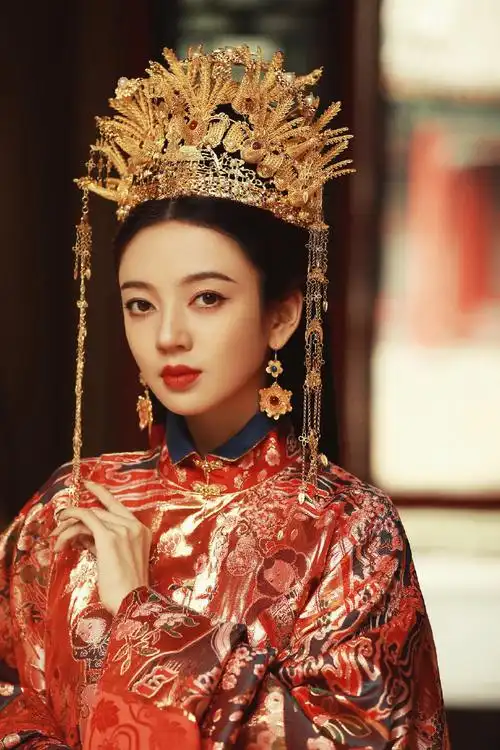 98已经脑补n场宫廷大戏了!#何瑞贤怼脸大片