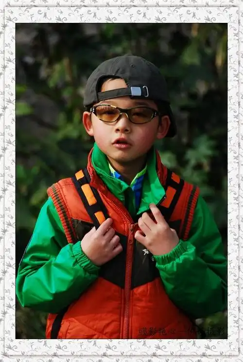 小男子汉---帅. 难得更新一次.