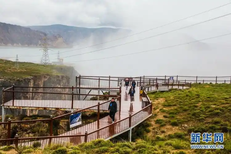 探访龙羊峡时光小镇新故事