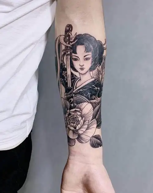 武士姬 艺妓纹身纹身图片_手臂新传统艺妓 武士姬美女纹身图案