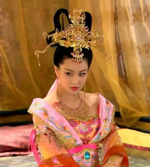 "狐狸精"大盘点,最后一位出乎意料_九尾狐_苏妲己_版本