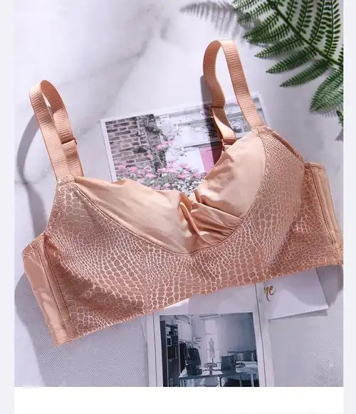 茜施尔 无钢圈大码薄款胸罩抹胸式防走光聚拢调整型文胸 a6238w 杏色