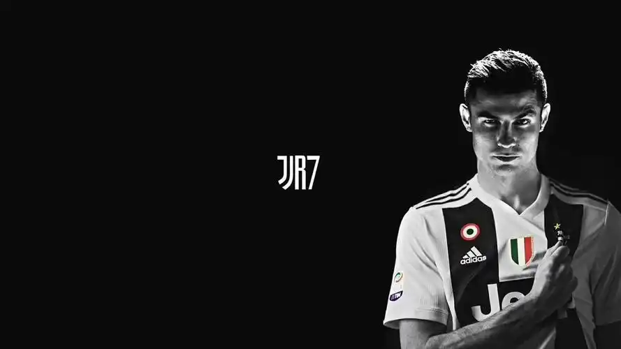 王者即将归来,c罗的尤文壁纸(附加c罗穿着新赛季皇马球衣壁纸)