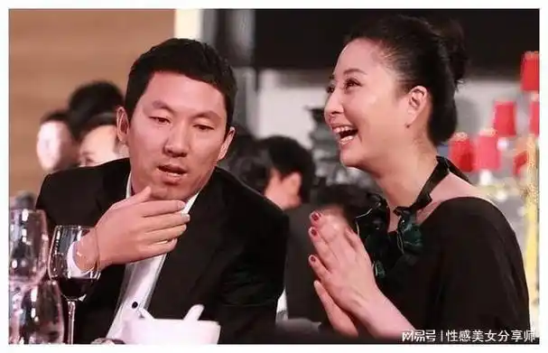 网易首页>网易号>正文申请入驻> 殷桃初出茅庐,也不懂情情爱爱,就这么