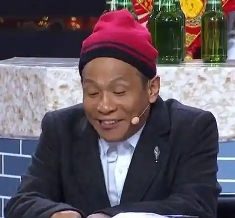 他在舞台紧张到忘词,随口瞎编一句却成经典,就连导演都没想到_宋小宝