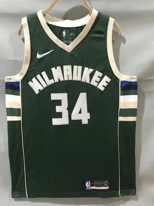 扬尼斯安特托昆博雄鹿34号字母哥绿色球衣