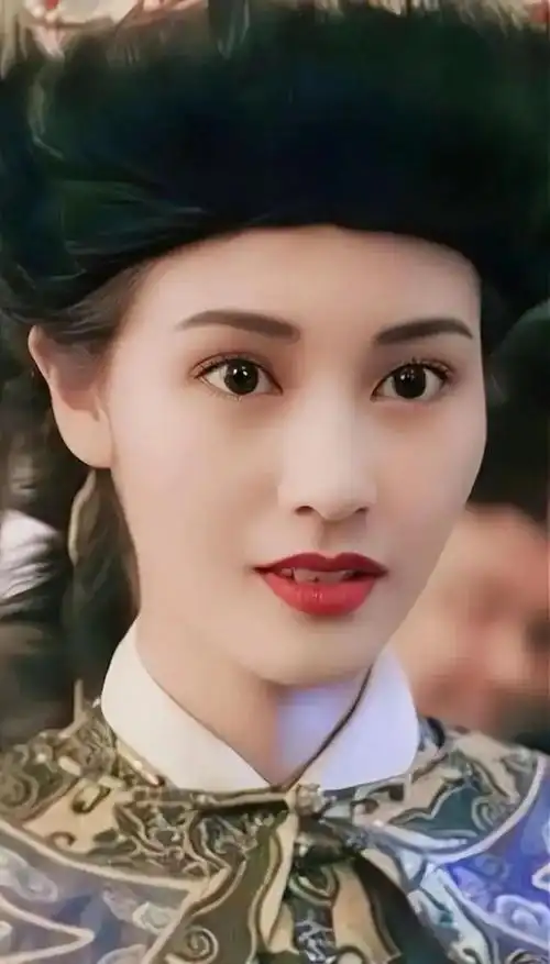 51岁李嘉欣分享p图前后对比自拍网友赞都好美