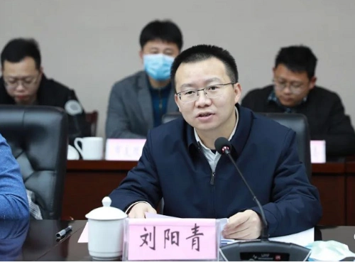 刘阳青指出,近年来,省联社九江辖区成员银行——共青农商银行始终以