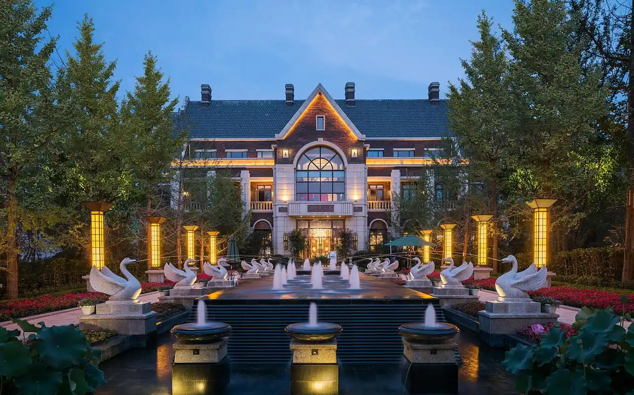 英式风格高档小区——海亮新英里