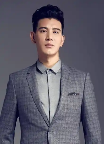 02出道十年的蒲巴甲的一组最新写真曝光-照片中