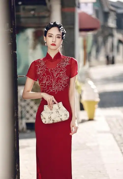 红色旗袍新娘敬酒服高端气质中式礼服女结婚大码醋酸缎面网纱绣花