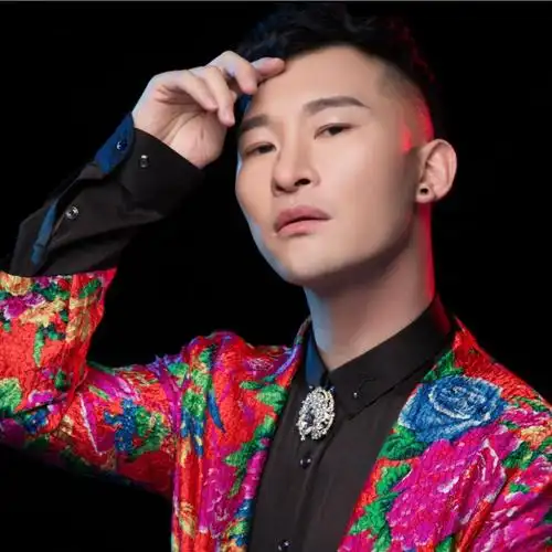 外部播放此歌曲>赵海鹏 - 李白 (念白版)(live)专辑:李白歌手:赵海鹏