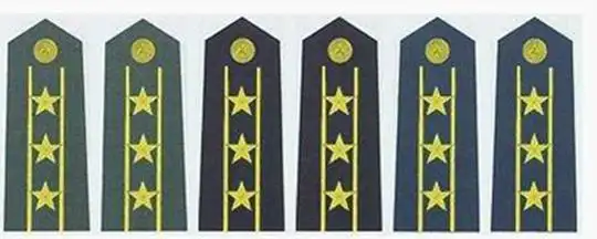 团长是什么军衔肩章