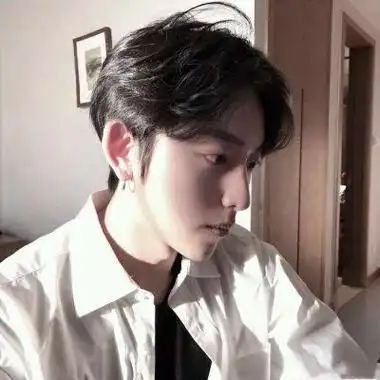 由美头网整理发布,男生头像频道提供更多与抑郁风,超酷,qq男头,最新版