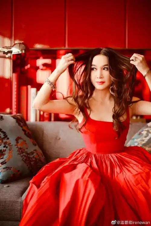 温碧霞个人资料简介_写真图片_最新消息动态 - 魅图之家