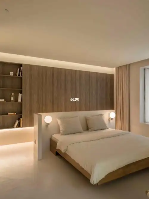 卧室床头不靠墙 竟能收获一面收纳墙6015