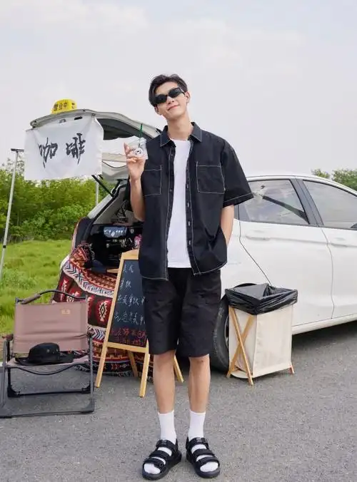 特点:清清凉凉,包容性强第二款:男士休闲五分裤真的是男生夏季必备