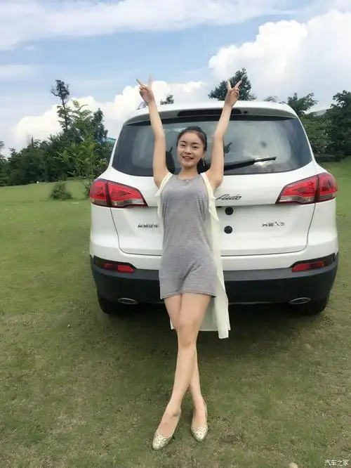 媳妇当车模一字马大迈美女媳妇多图求精