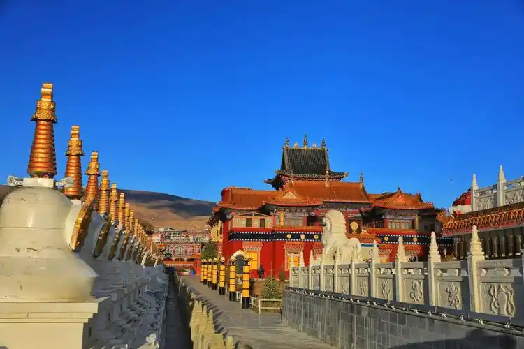 甘孜州甘孜县白塔寺