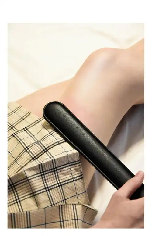 鞭子 惩罚鞭子女生打屁屁的sp工具女生小皮鞭板子惩罚道具超痛拍子污