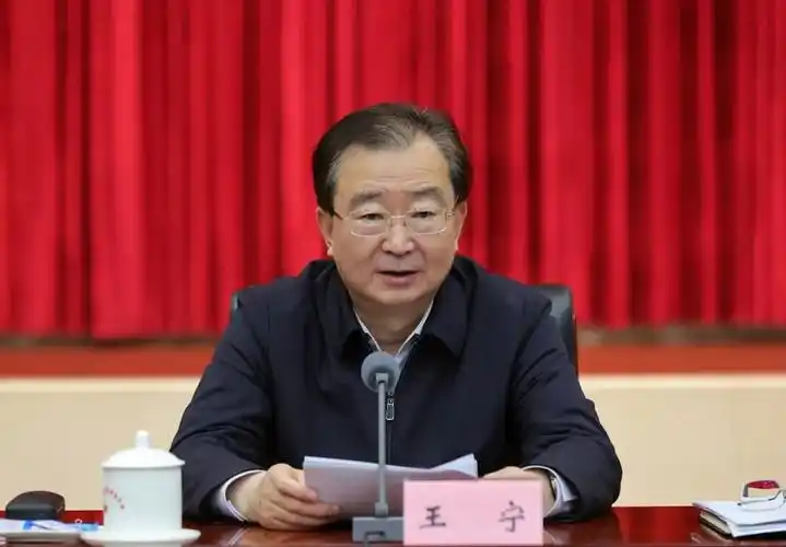 王宁在全省党风廉政建设责任制检查考核约谈会上强调真正履好职尽好责