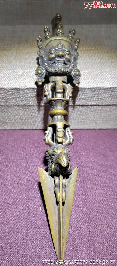 藏教法器金刚杵