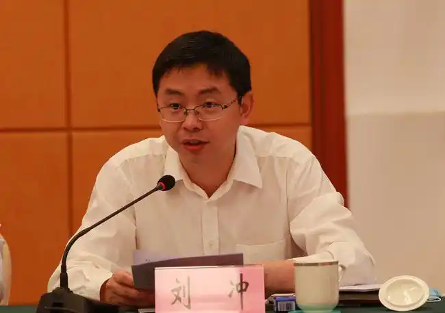 十五届市政府召开第二次全体(扩大)会议 邹广讲话(配组图)