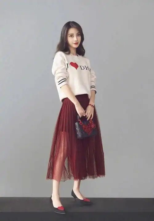 baby 杨颖穿搭(穿镂空连衣裙亮相)(7)