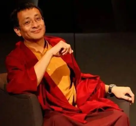 她苦恋不丹活佛13年为其生子却患上抑郁症而她嫁活佛被宠上天