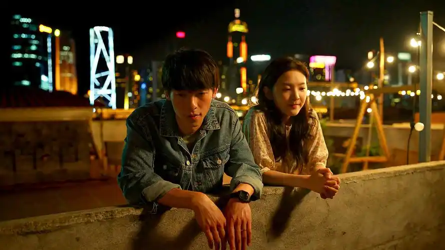 不去吐槽别的,《你的婚礼》中,女主因为听到男主说害怕以后可能会后悔